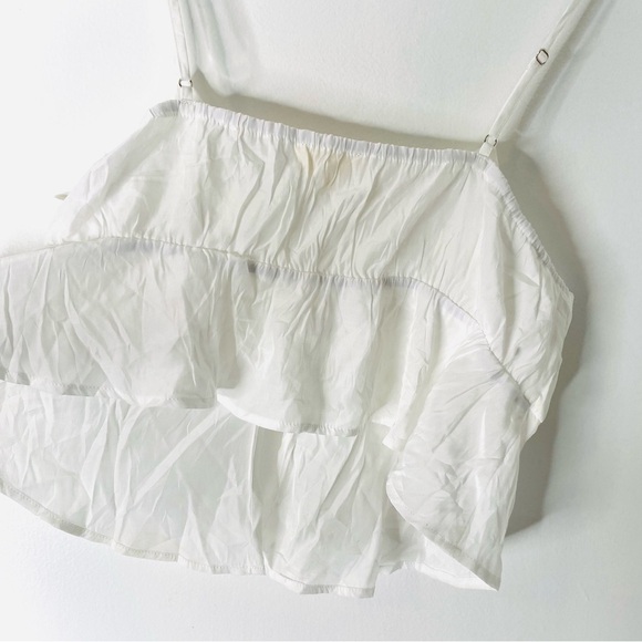 La Hearts White Split Crop Top - Picture 4 of 6